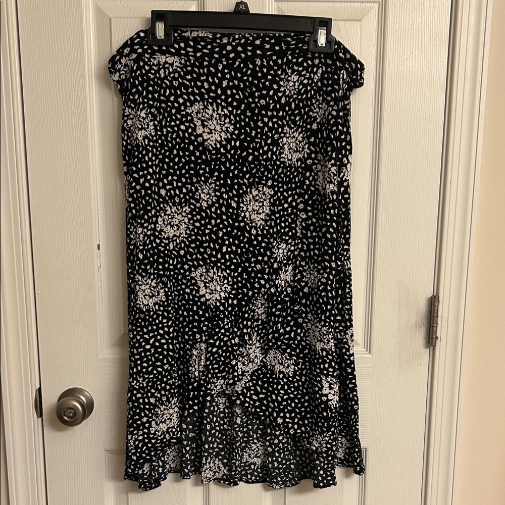 Knox Rose Floral Spotted Black White Rayon Midi Skirt Scalloped Hem Size XXL